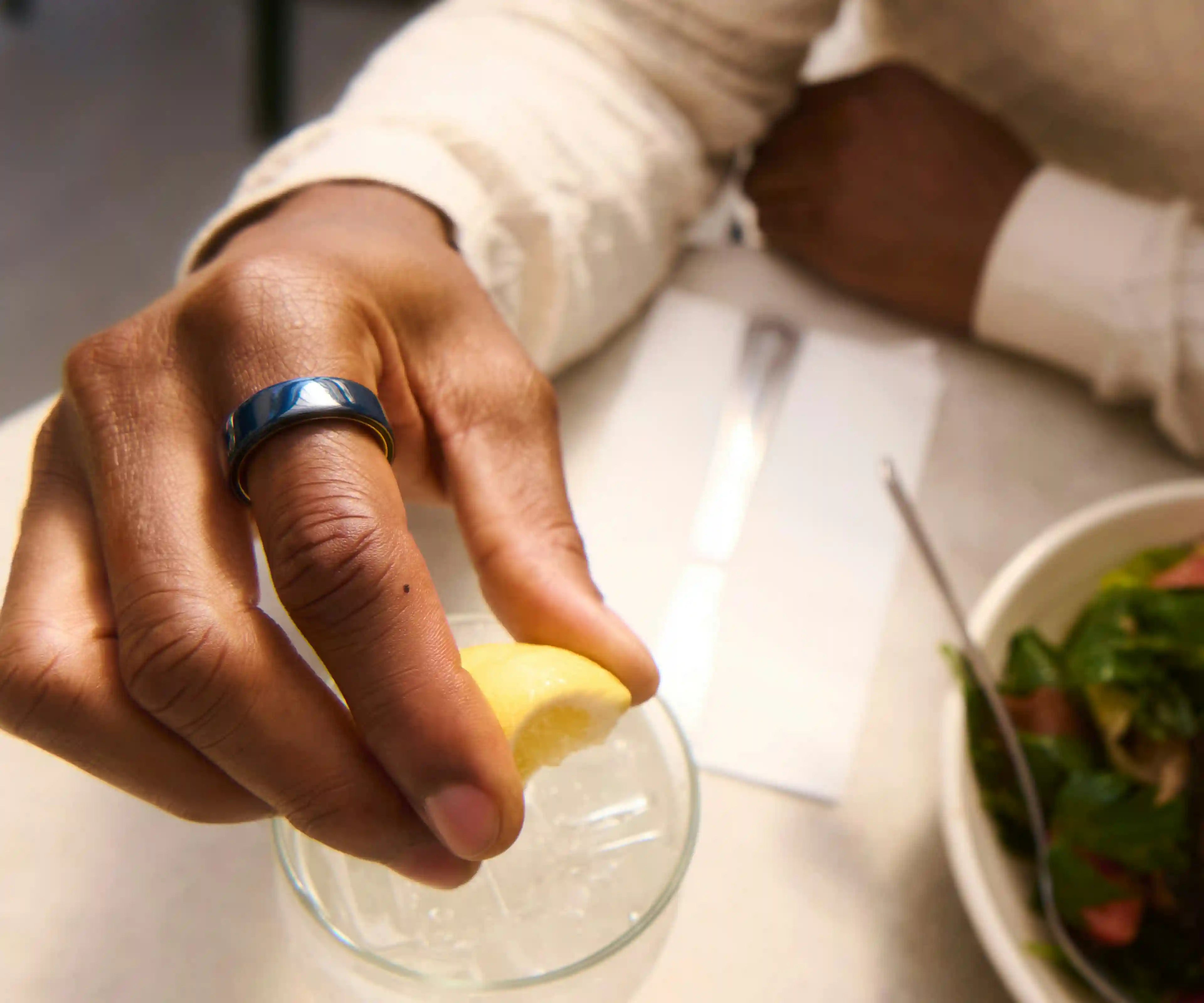 Oura Ring 4 Ceramic